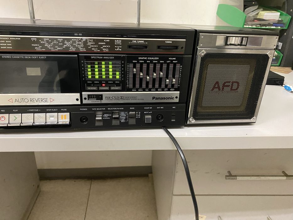 Radio casetofon Panasonic RX-C53L defect