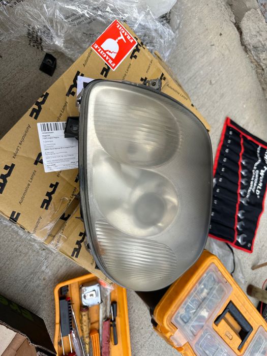 Фарове за Рено Клио