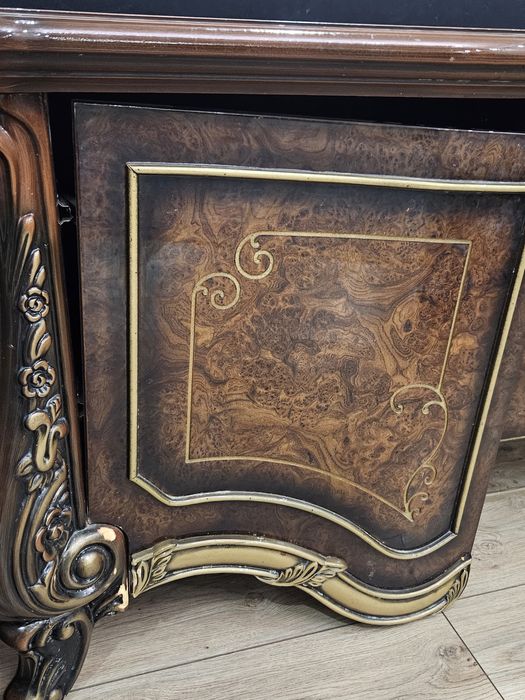 Гостиный гарнитур(горка)