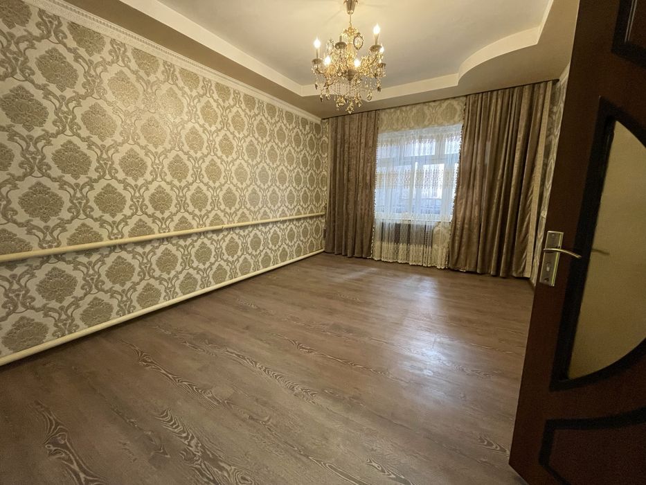 Dom sotiladi 3xona 75kvadrat metr