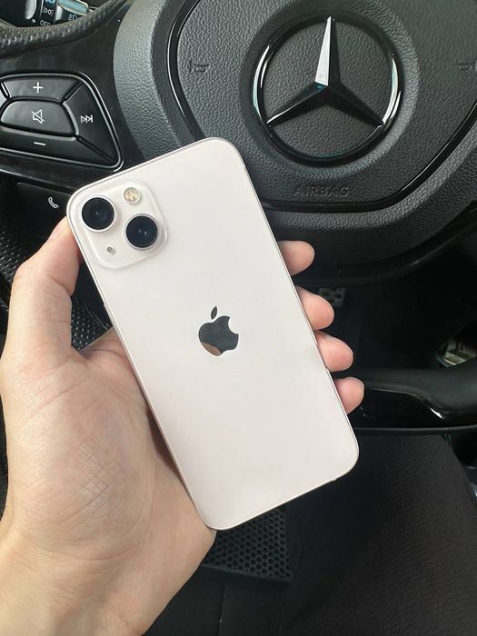 iPhone 13 holati zur