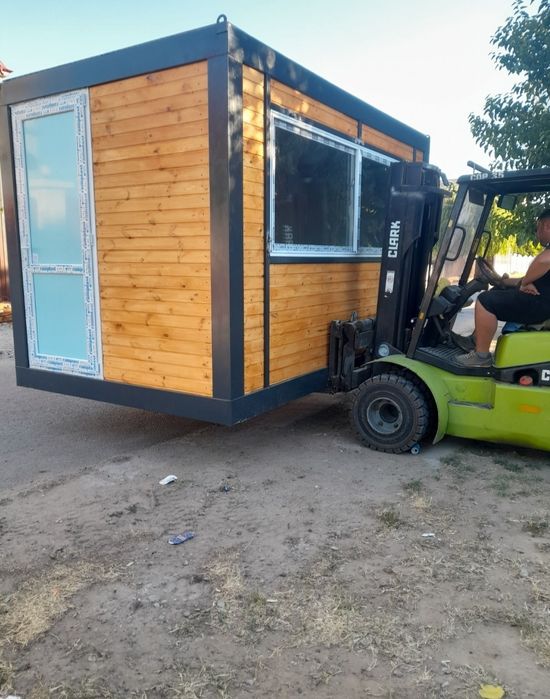 Vand containere modulare la super preț-calitate