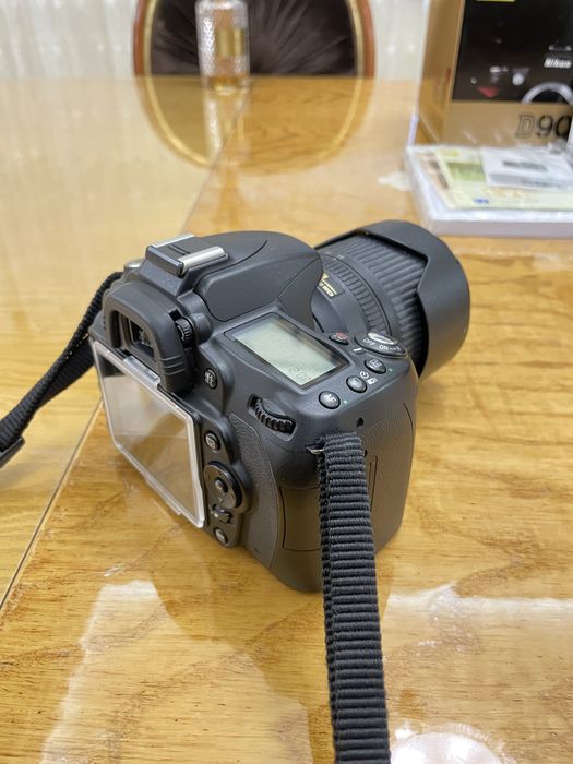 Фотоаппарат Nikon D90