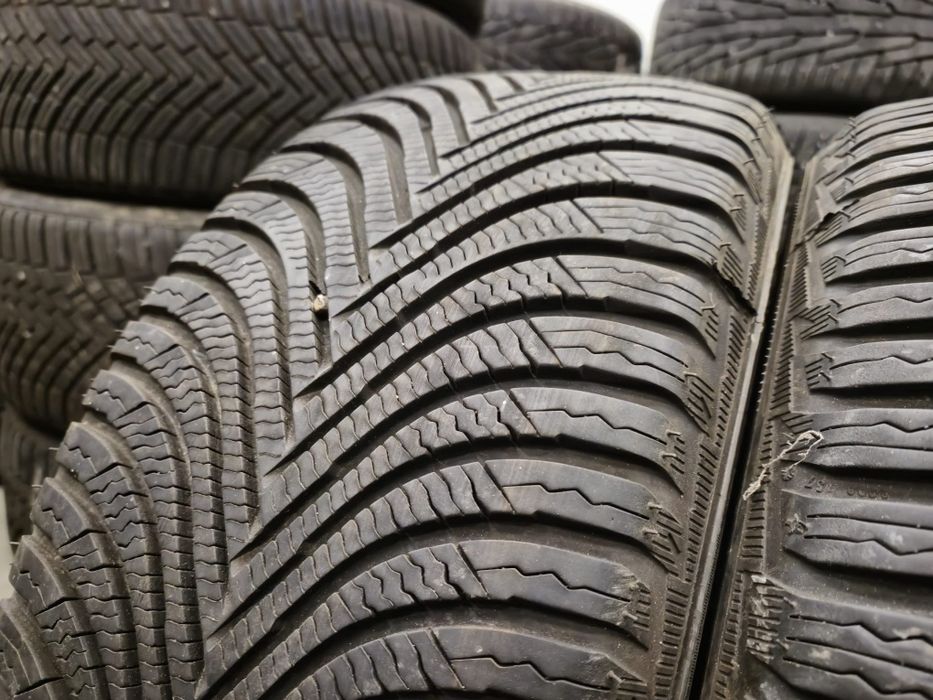 4 anvelope iarna Michelin 225 50 17