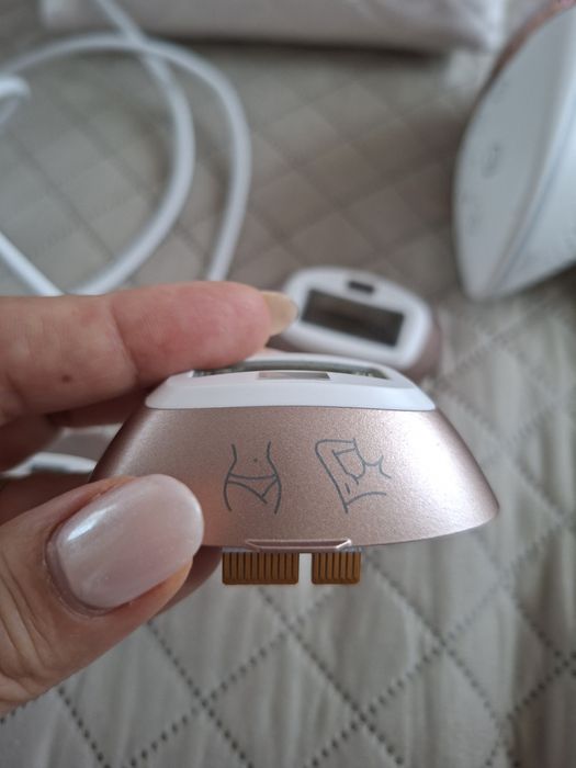 Фотоепилатор Philips Lumea IPL BRI955 (със SenseIQ технология)