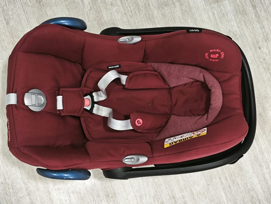 Автолюлька для малышей Maxi Cosi