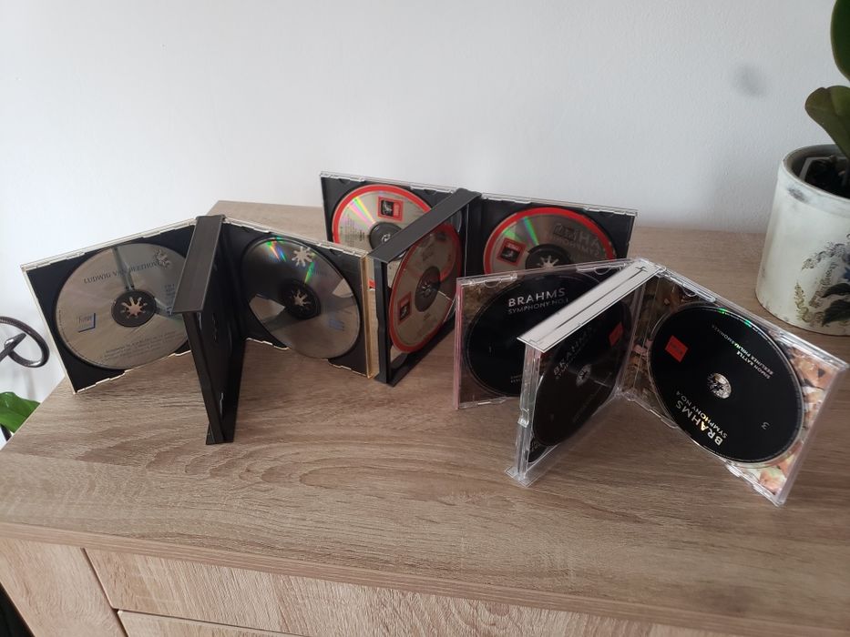 CD -uri de colectie  impecabile (3 seturi ,  9 buc.) )