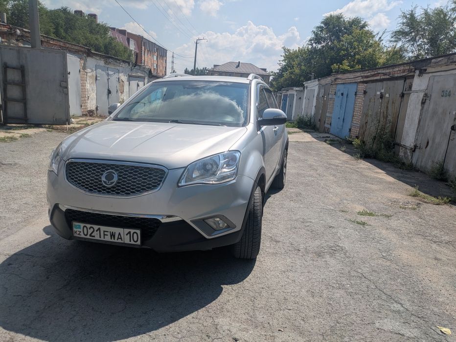 Ssan yong aktion 2012
