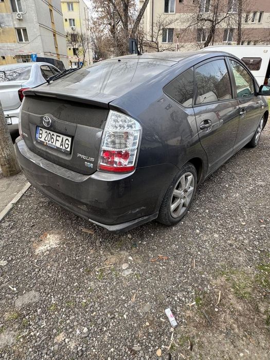 Toiota prius haibrid