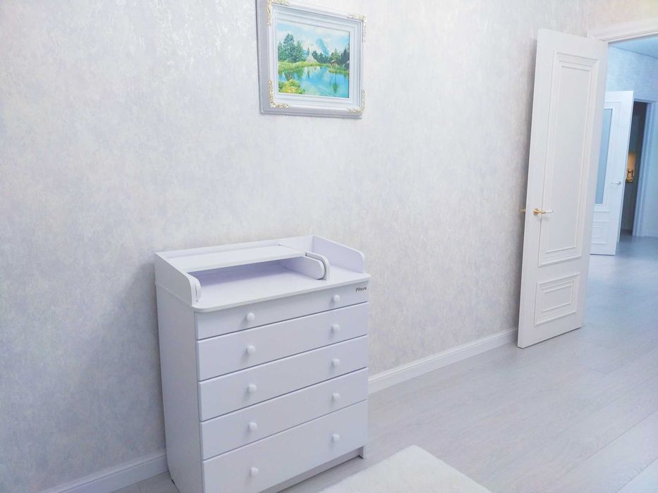 Пеленальный столик