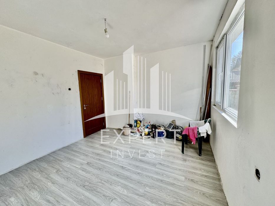 Продава се Етаж от къща в Варна, Галата - 100 кв.м за 2150 €/кв.м - Снимка #10