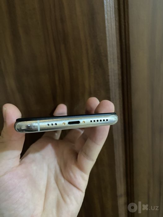 Iphone 11pro 64GB yomkost 85% white