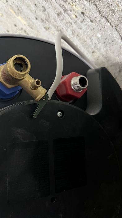 Водонагреватель Haier 30 литров