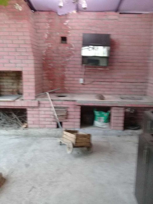 Меняю, обмен свою Большую дом-дачу 250 кв.м. 2 этажа.Участок 10 соток.