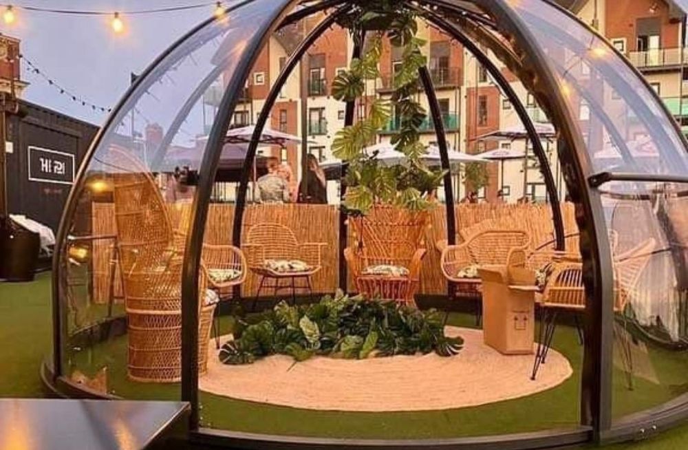 Декорации, мебели, лестница!