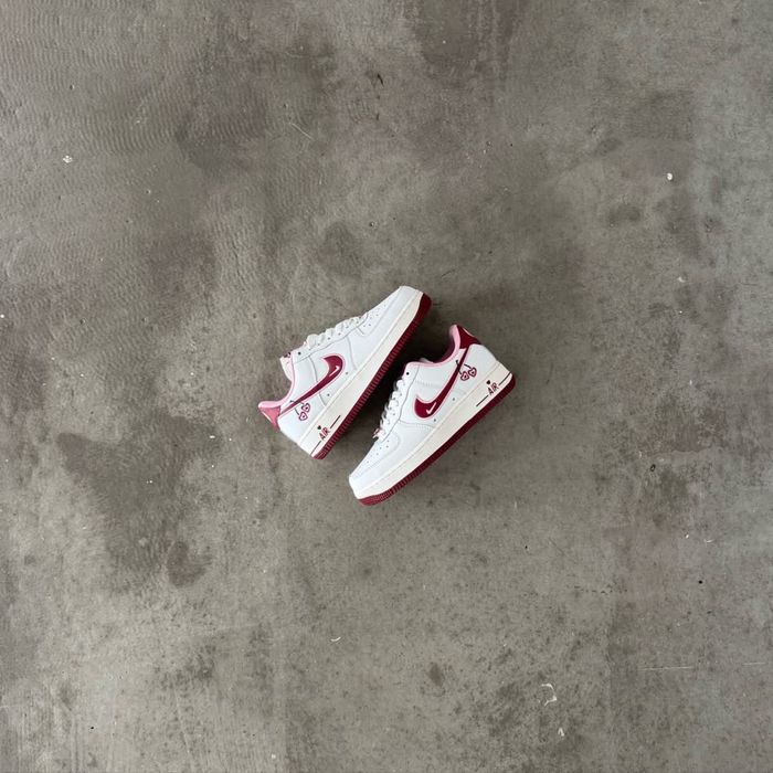 Nike Air Force 1 Low "Valentine's Day" (Cherry)
