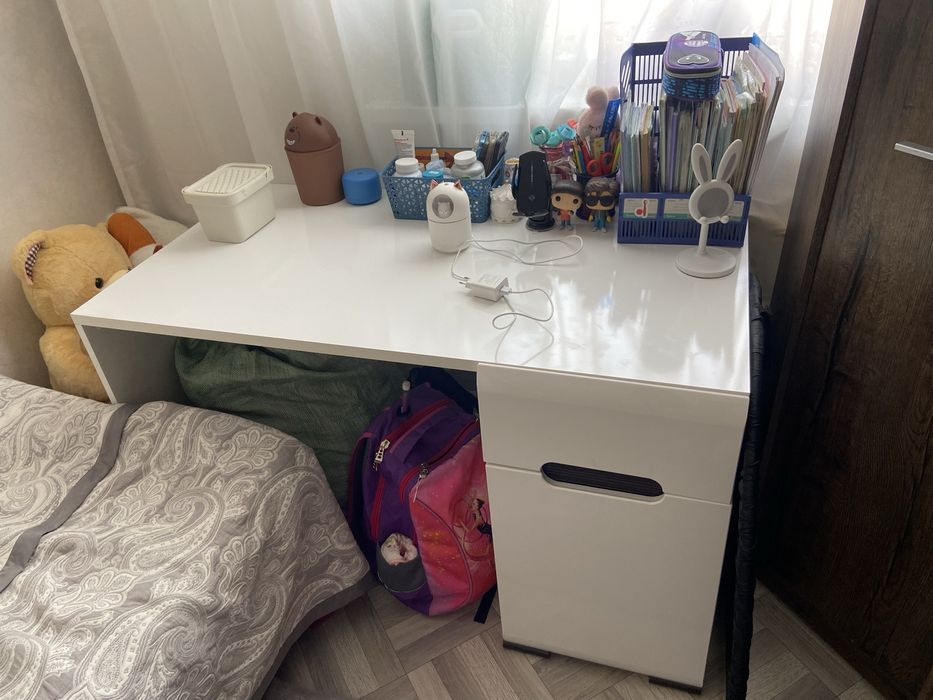 Продам письменный стол Беларусский