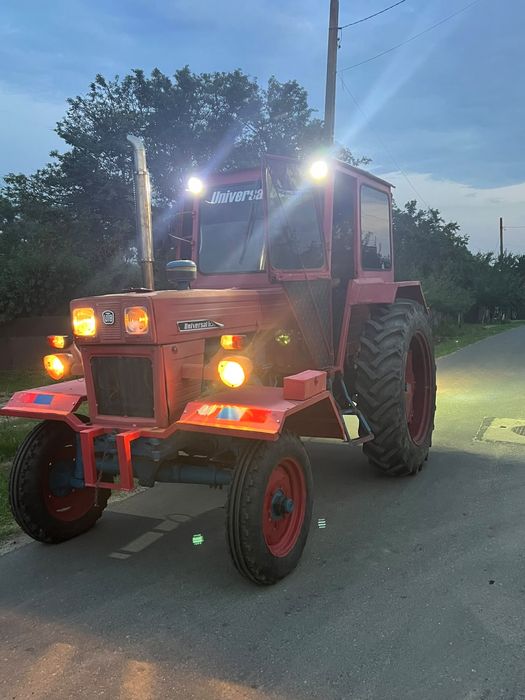 Tractor u650’ Disc si plug