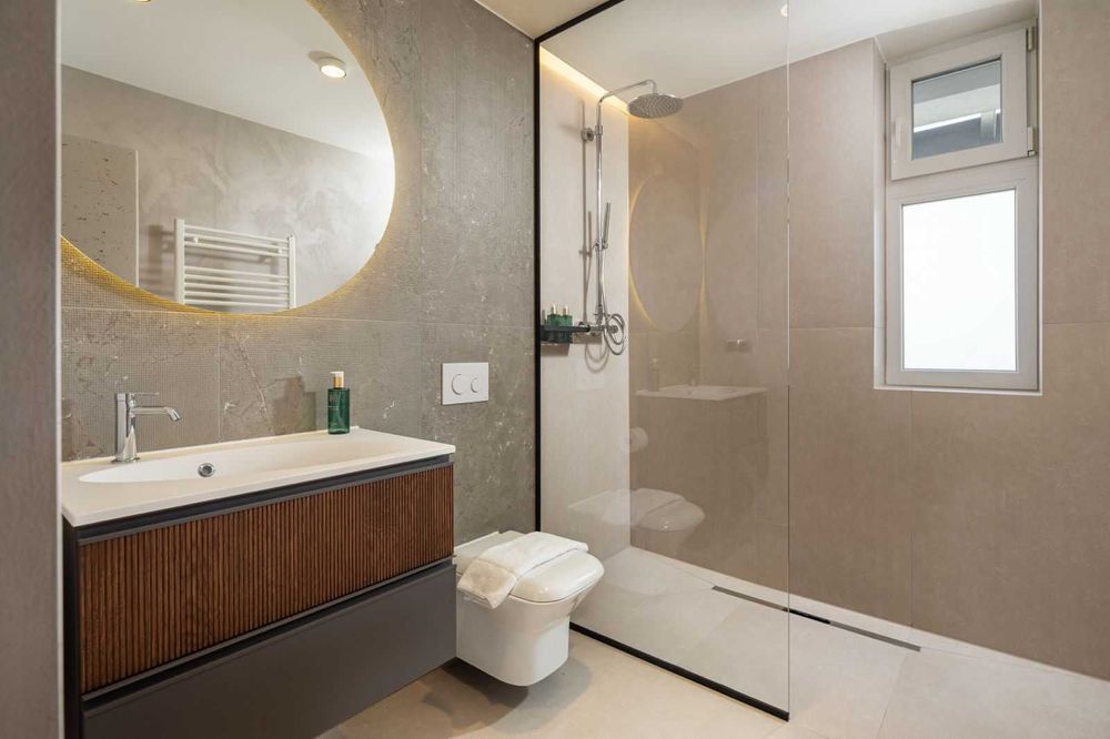 De inchiriat Penthouse 3 camere
