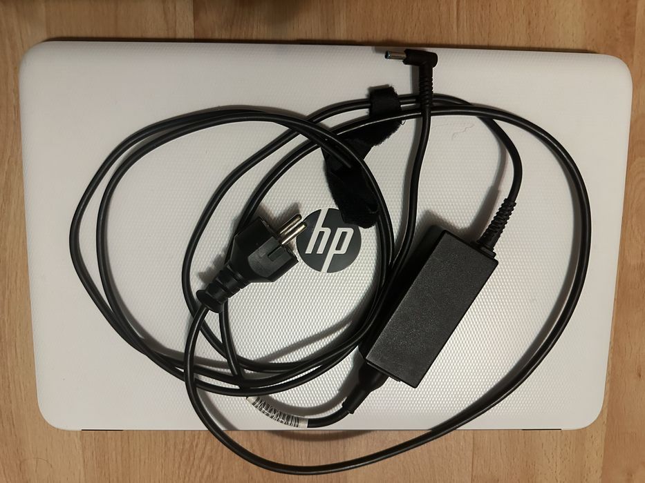 Лаптоп hp intel 3050