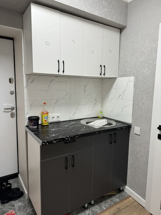 Продаю комнату, на Сайна,напротив АзияПарка