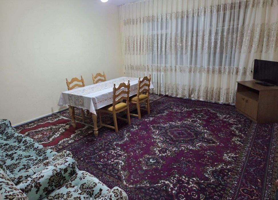 Drujba Narodov Komolon uch xonalik
