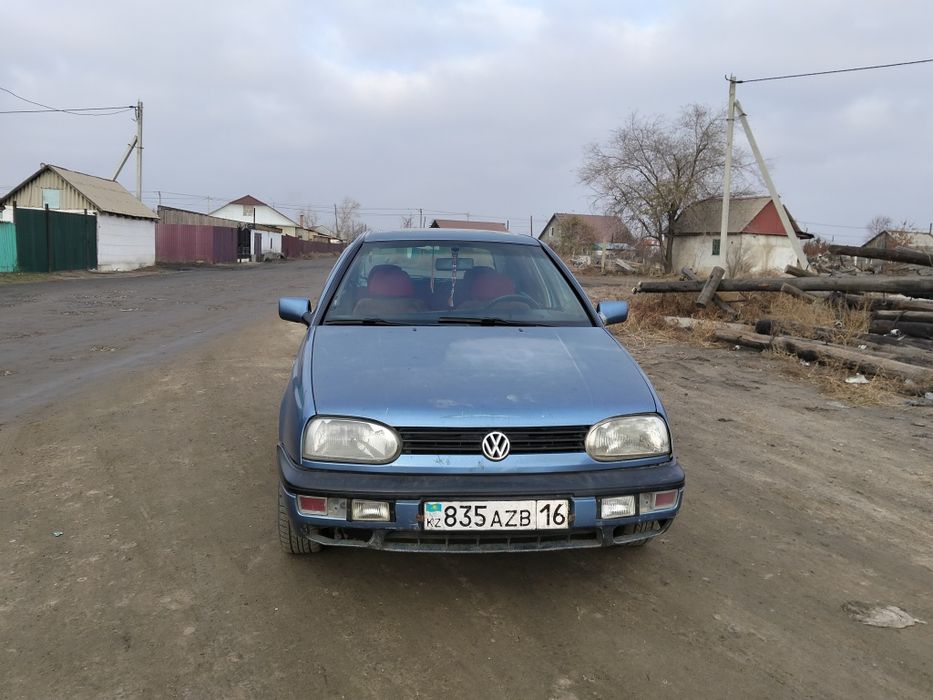 Volkswagen  Golf