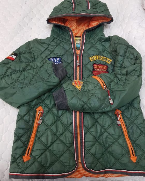 Куртка мальчика и девочки