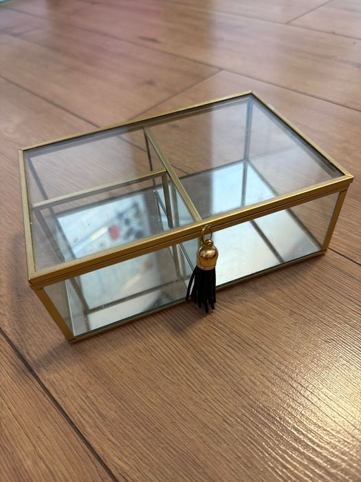 Кутия за съхранение на бижута и др