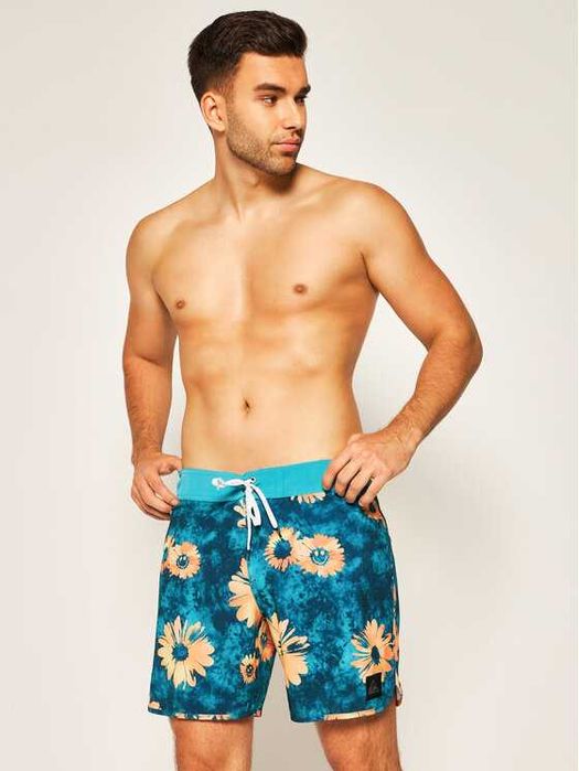 Quiksilver Highline Sprayed Daisy 17" BoardShorts ОРИГИНАЛ плажни/плув