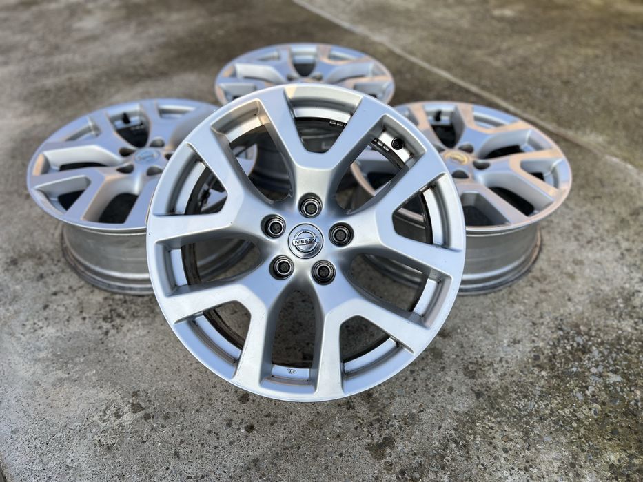 18 цола Nissan X-Trail