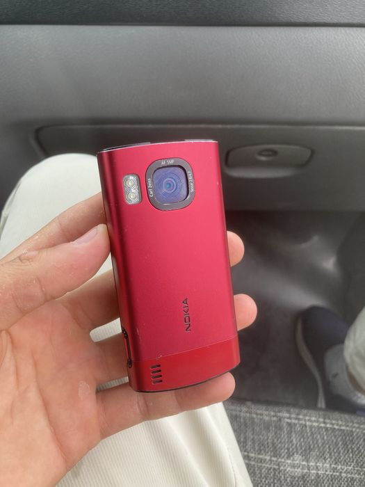Nokia 6700 slider