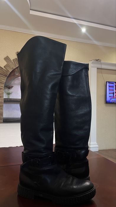 Продам отличные ботфорты