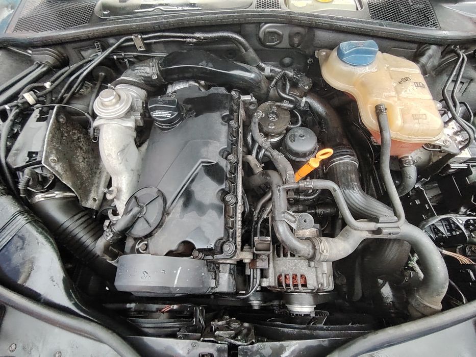 Vând Volkswagen Passat