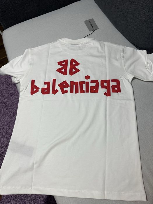 Tricou balenciaga