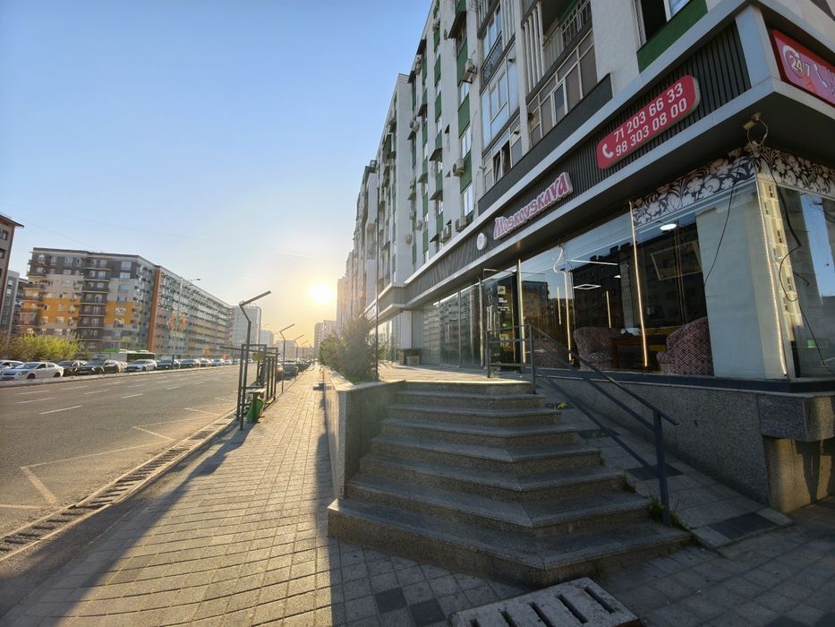 Срочно сдаётся помещение вдоль дороги 54 м² Махтумкули