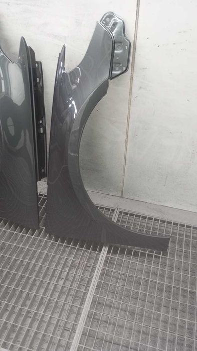 Aripa Fata Dreapta & Stanga VW Passat CC 2008-2012 (LK7X (Gri Inchis))