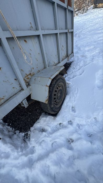 Прицеп легковой, коневозка