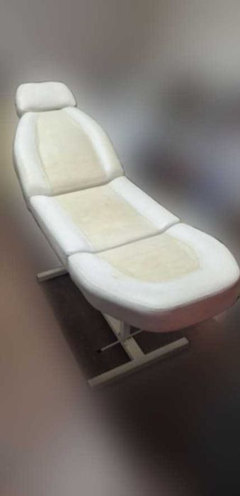 Лежанка козметичен стол