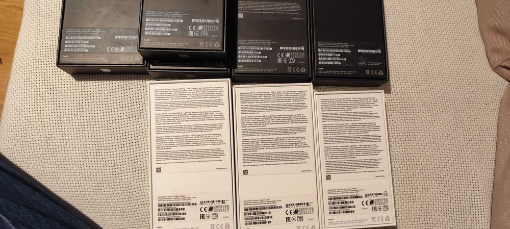 cutii cutie iphone 12 13 14 15 preturi in descrierea anuntului