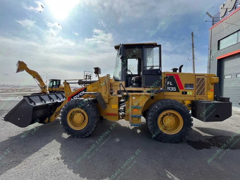 Фронтальный погрузчик LOVOL FL935