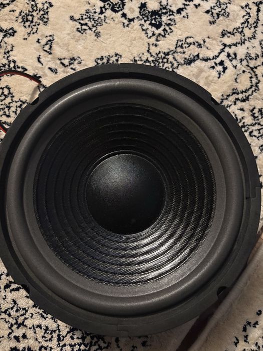 Vand subwoofer de 240W