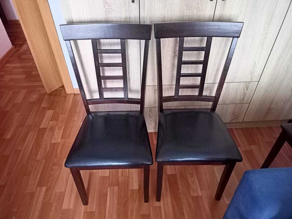 продам два стула