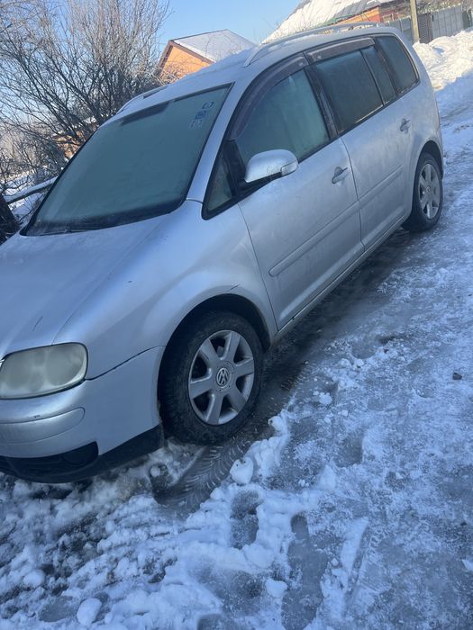 Se vinde auto Touran