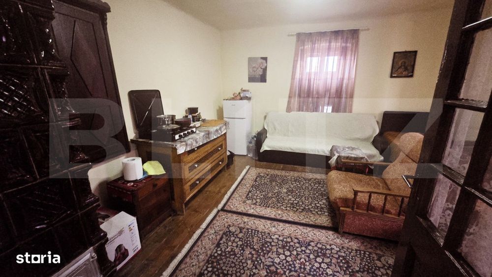 Casa individuala cu doua camere,60 mp utili, 500 mp teren, Carpinis