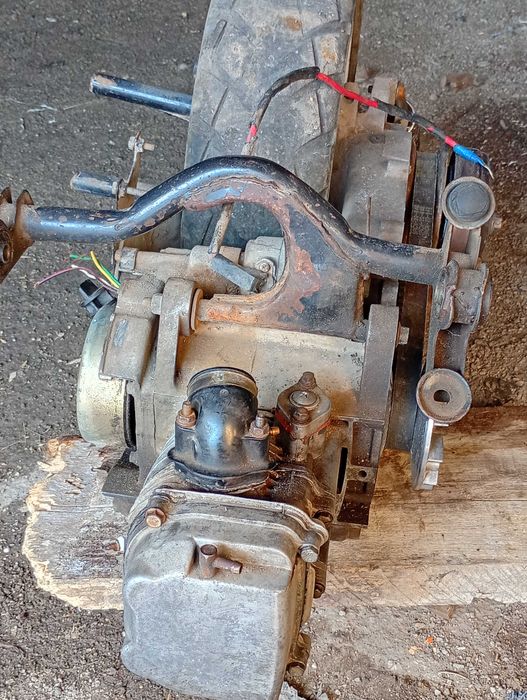 Движок и Кик стартер