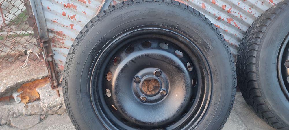 Гуми дебитца като нови на един сезон