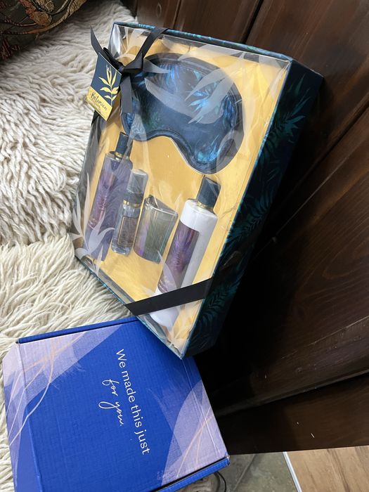 Продавам сет козметика 28лв.