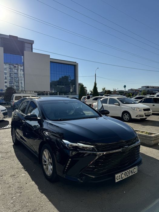 Monza oblisofka black edition nomer pasga tushadi