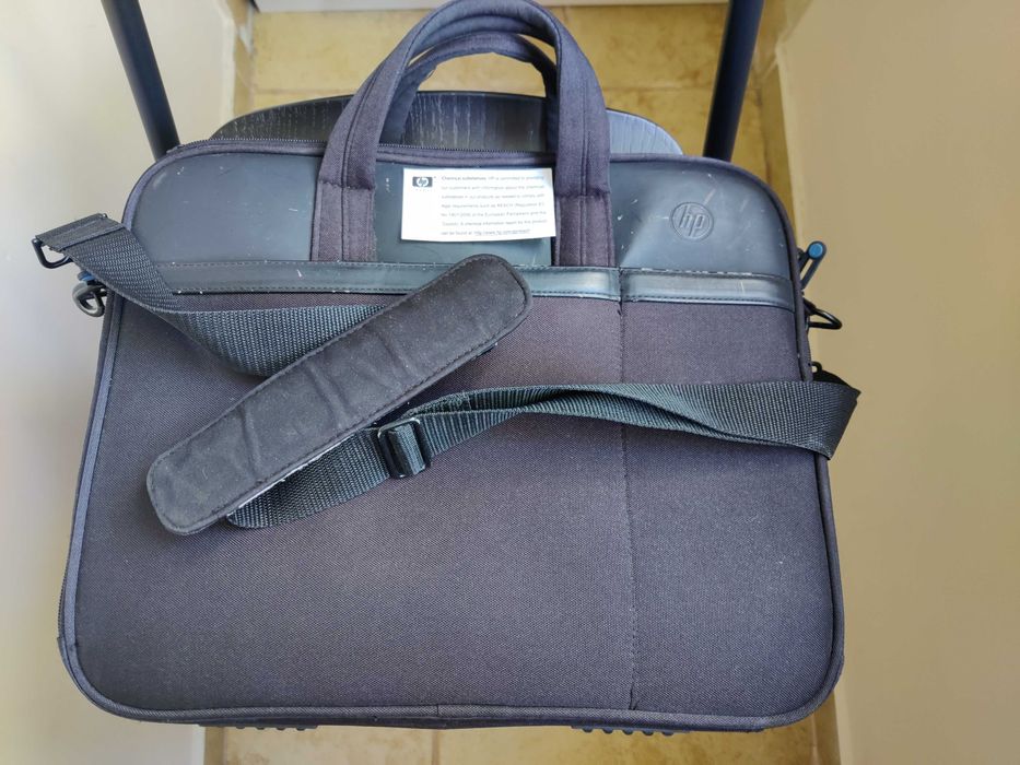 Продавам чанта за лаптоп „НР“